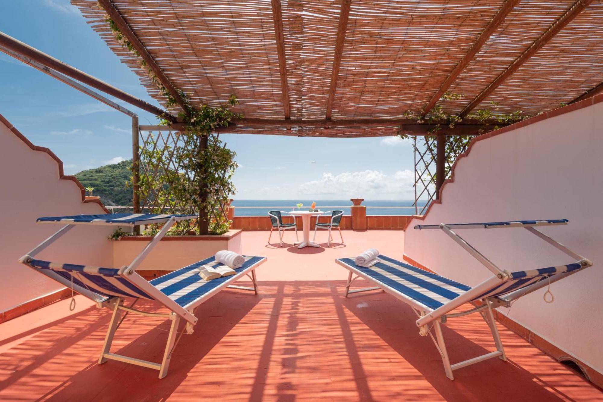 Hotel Villa Sirena Sant'Angelo (Isola d'Ischia) Exterior foto