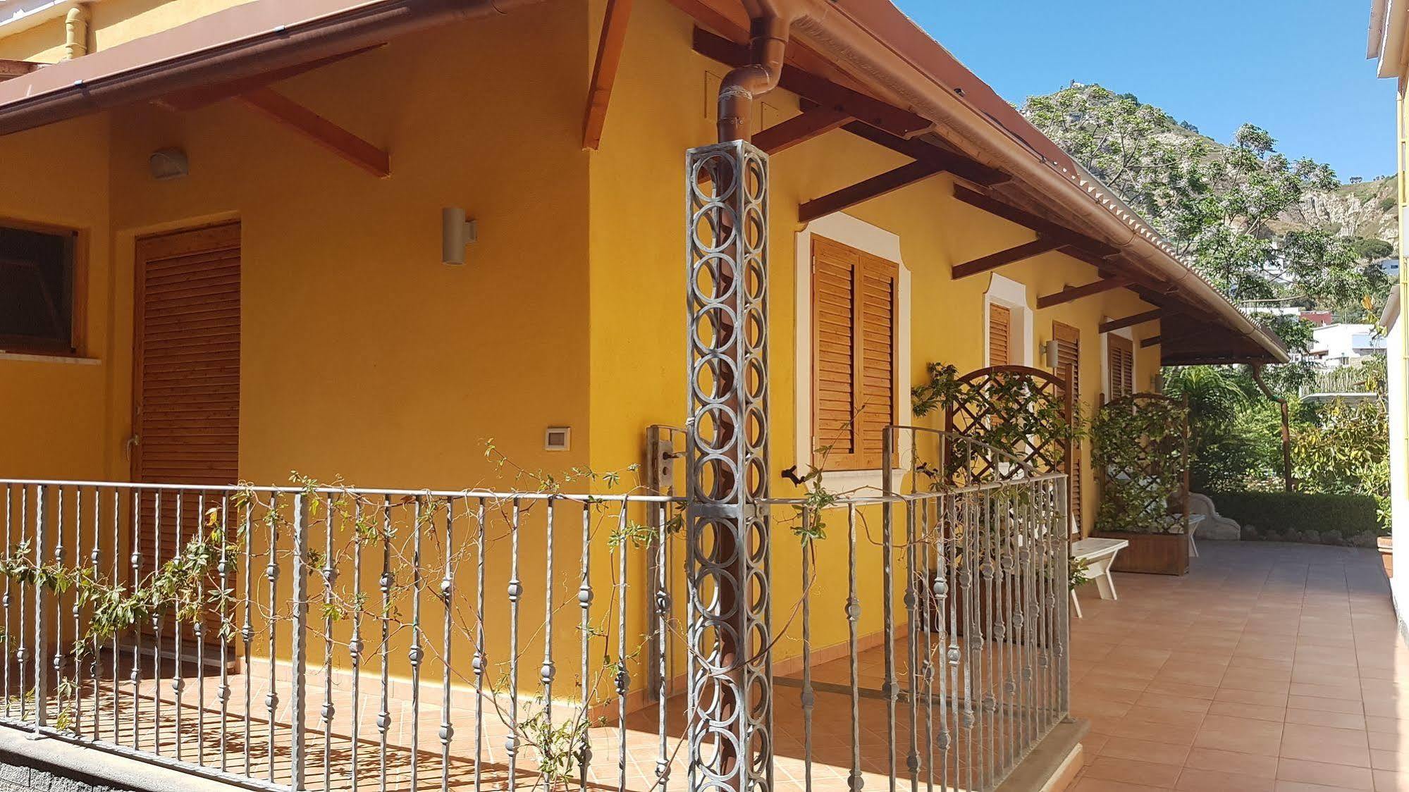 Hotel Villa Sirena Sant'Angelo (Isola d'Ischia) Exterior foto